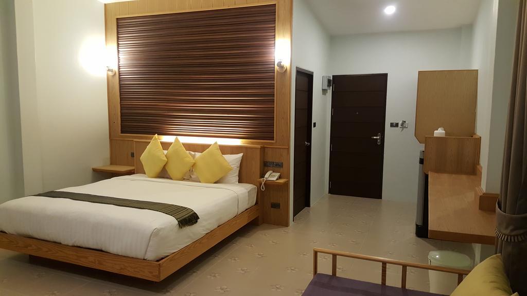 Jasmine Resort And Spa Khanom Bagian luar foto